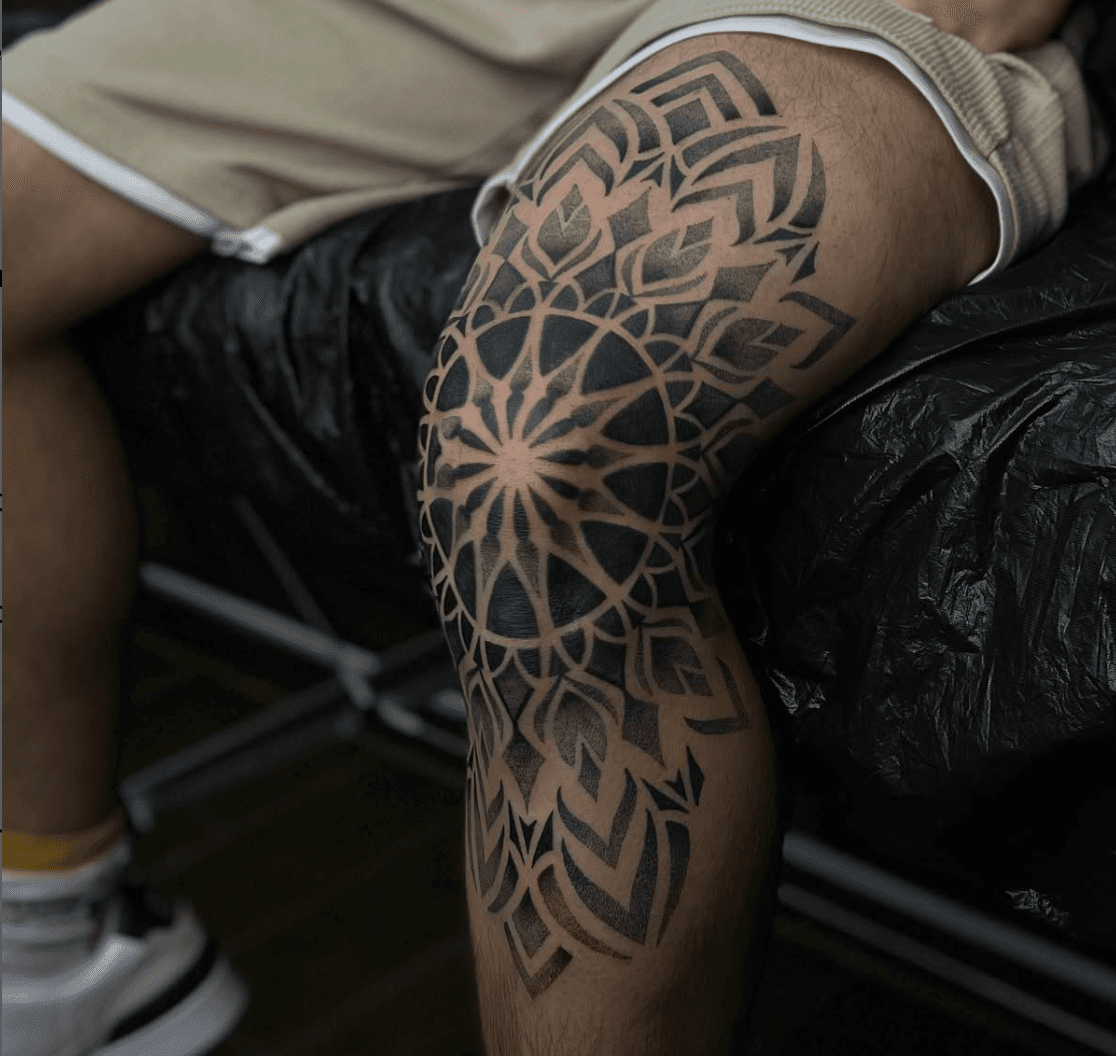Golden Geometry Tattoo Stuttgart