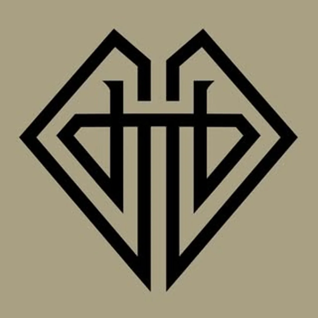 Golden Geometry Tattoo Stuttgart